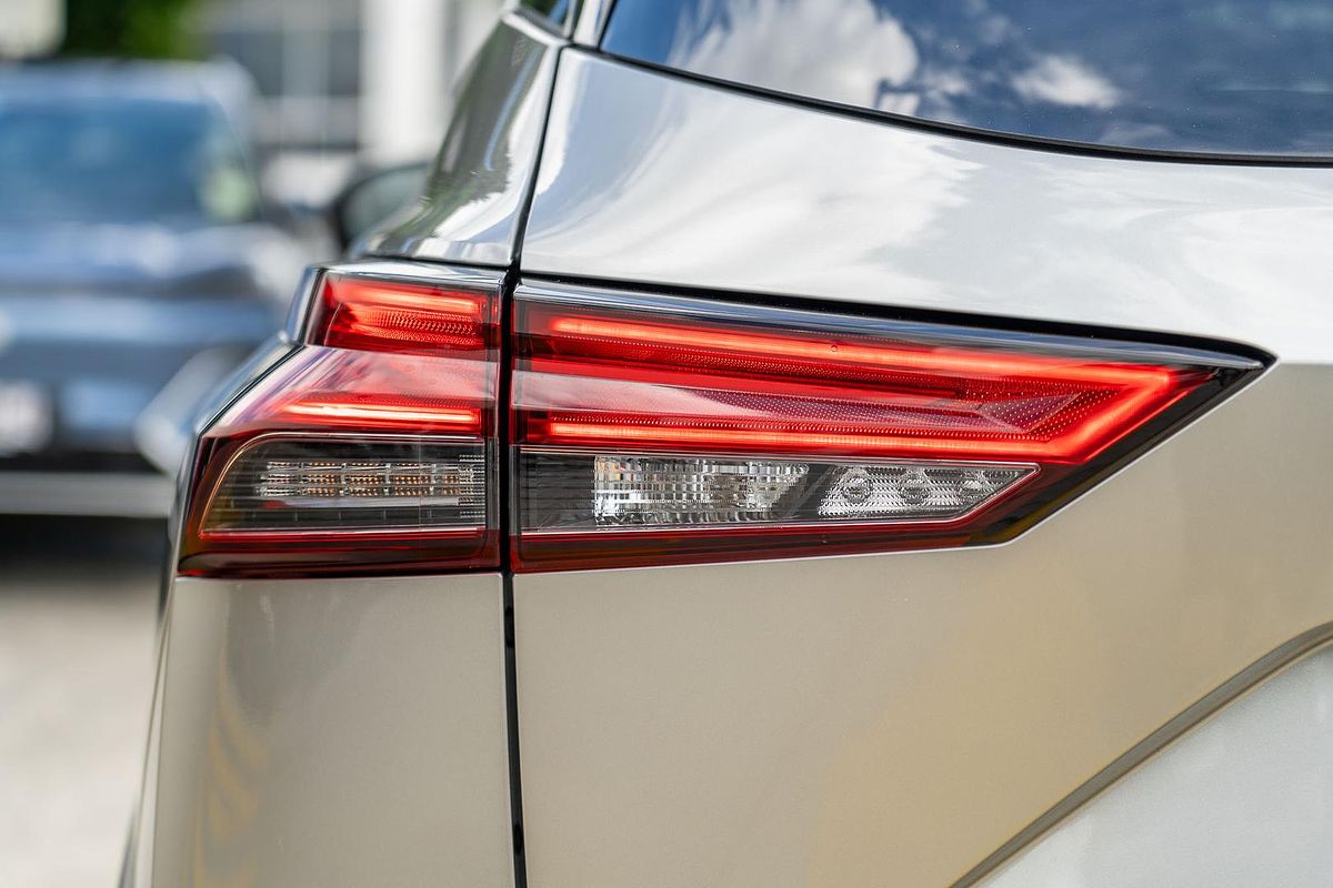 2024 Nissan QASHQAI Ti J12