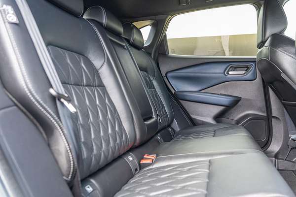 2024 Nissan QASHQAI Ti J12