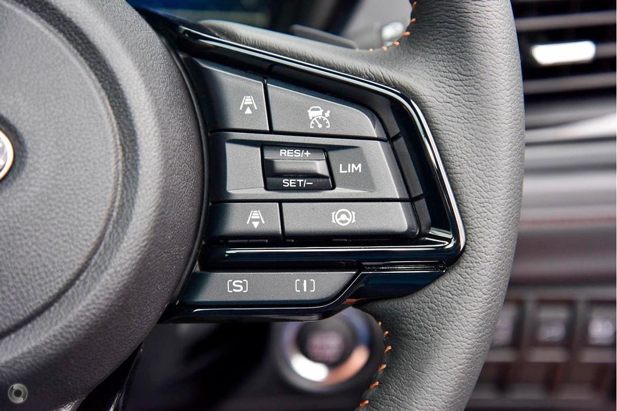 2025 Subaru Forester Hybrid Touring S6