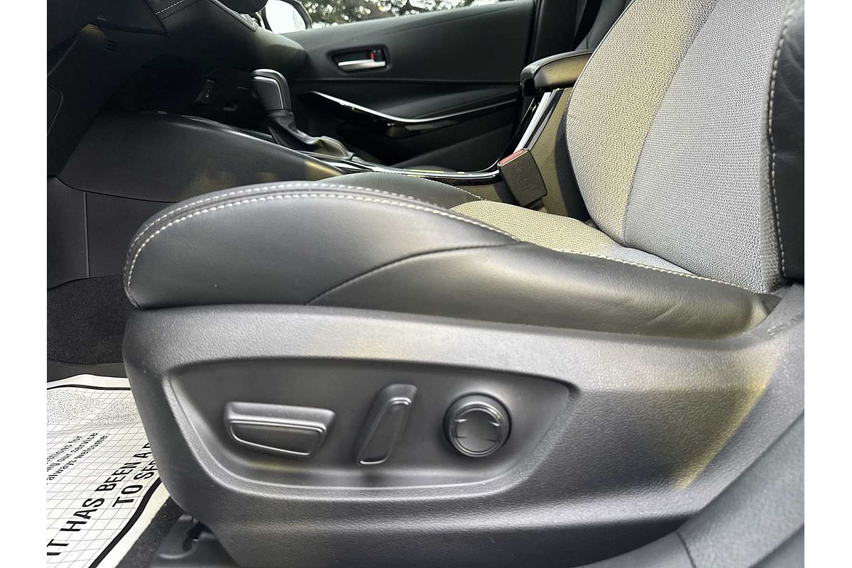 2023 Toyota Corolla XSE