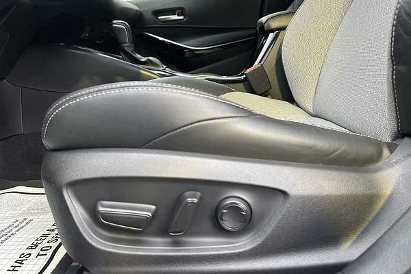 2023 Toyota Corolla XSE