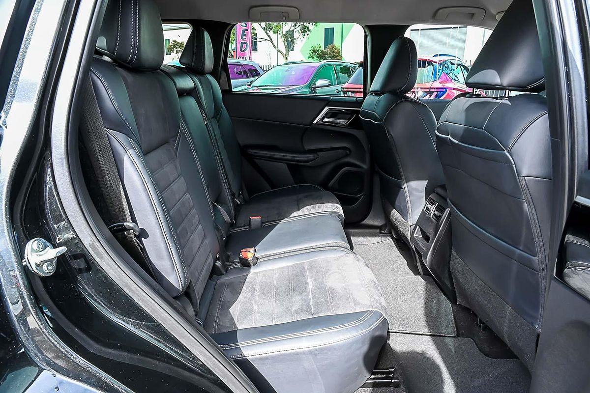 2022 Mitsubishi Outlander Aspire ZM