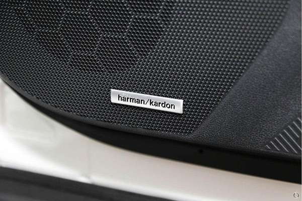 2025 Subaru Forester Hybrid Touring S6