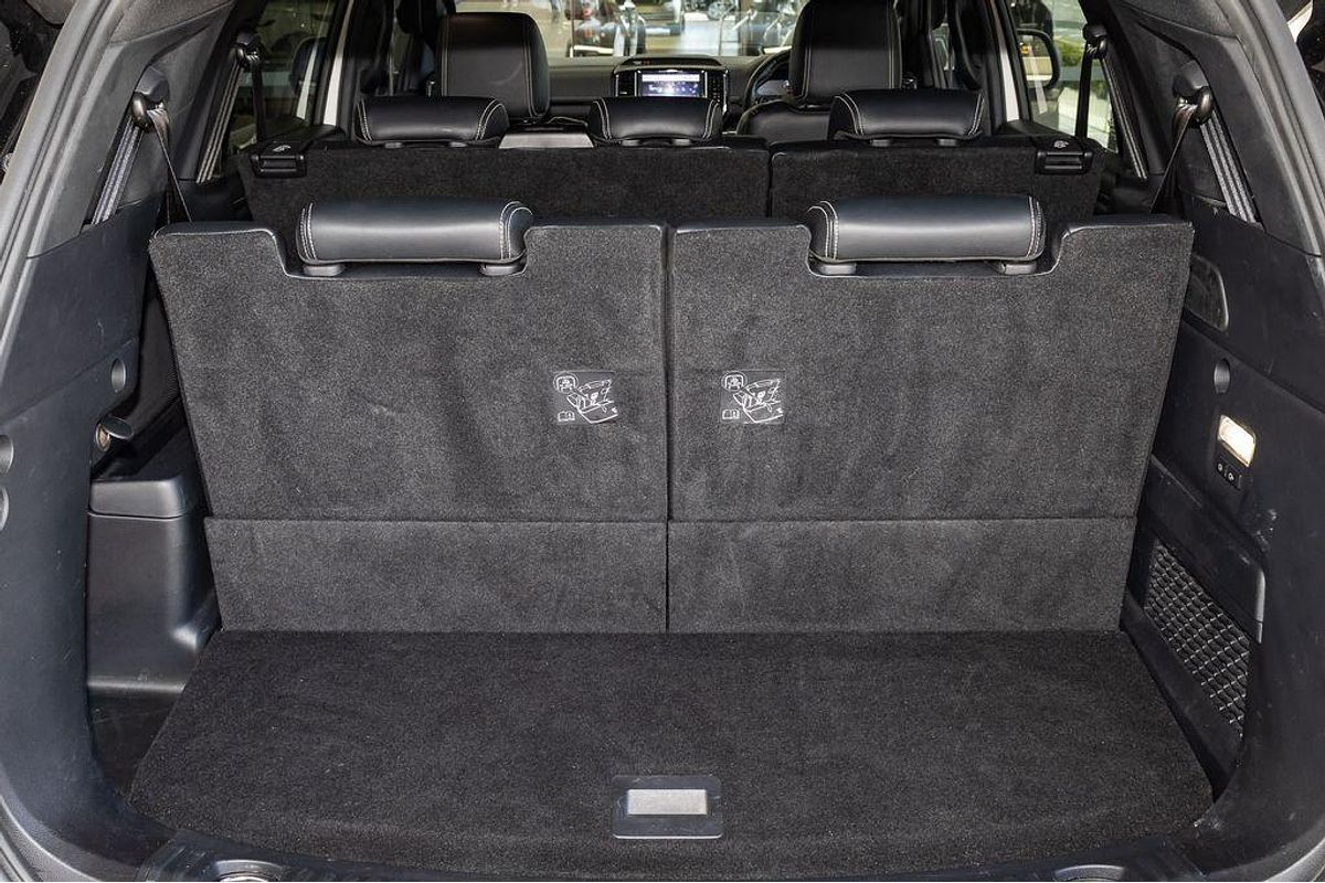 2023 Ford Everest Platinum 3.0L