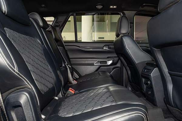 2023 Ford Everest Platinum 3.0L