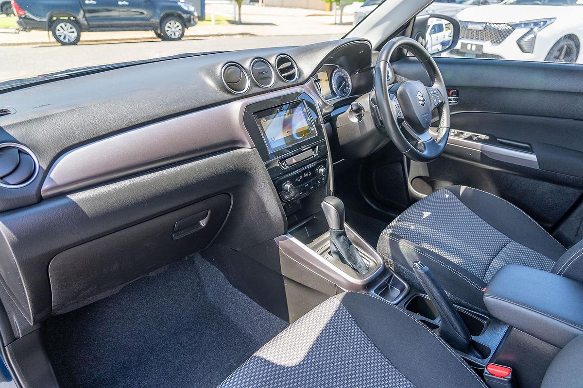 2023 Suzuki Vitara Limited Edition LY Series II