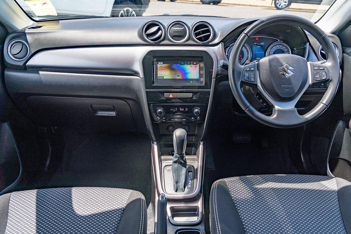 2023 Suzuki Vitara Limited Edition LY Series II