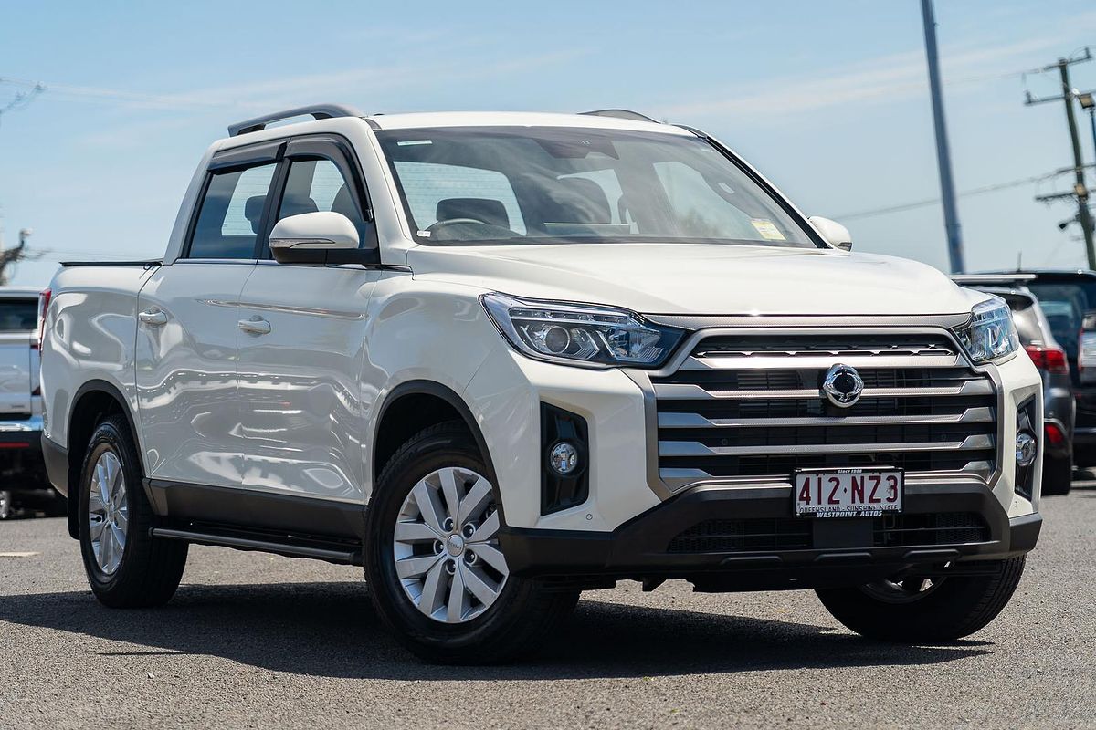 2025 KGM Musso ELX Q261 4X4