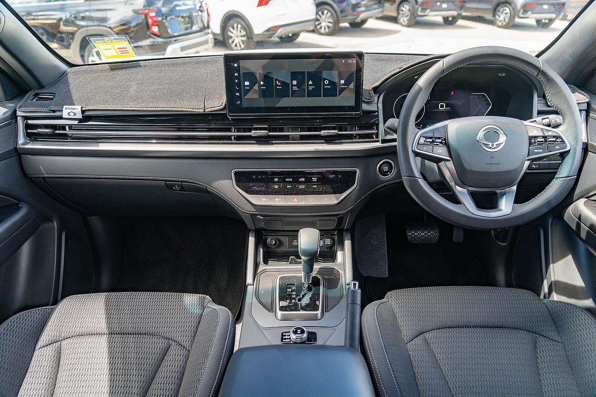 2025 KGM Musso ELX Q261 4X4