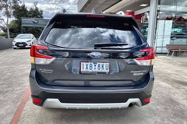 2022 Subaru Forester Hybrid L S5