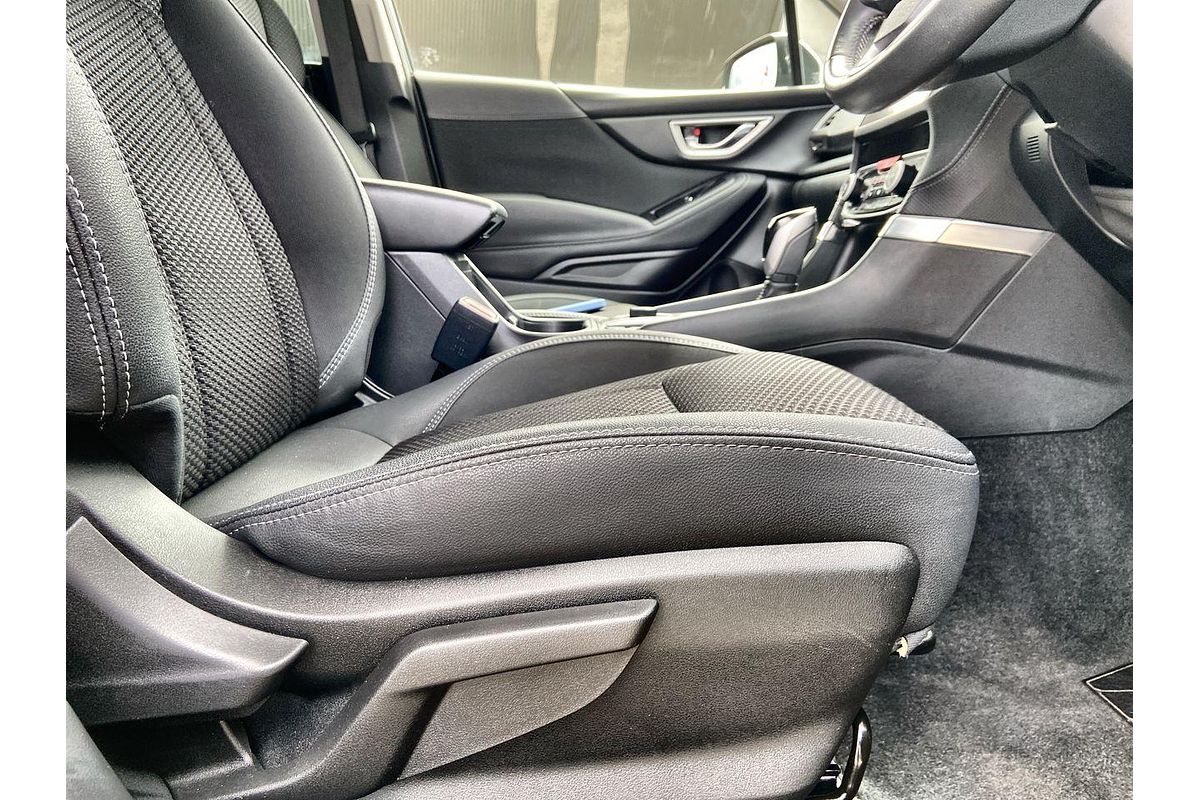 2022 Subaru Forester Hybrid L S5