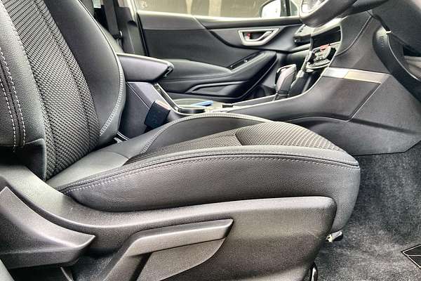 2022 Subaru Forester Hybrid L S5