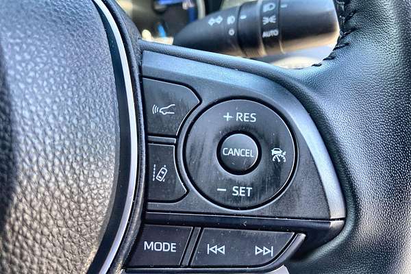 2024 Toyota RAV4 GXL AXAH52R