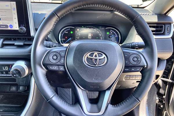 2024 Toyota RAV4 GXL AXAH52R