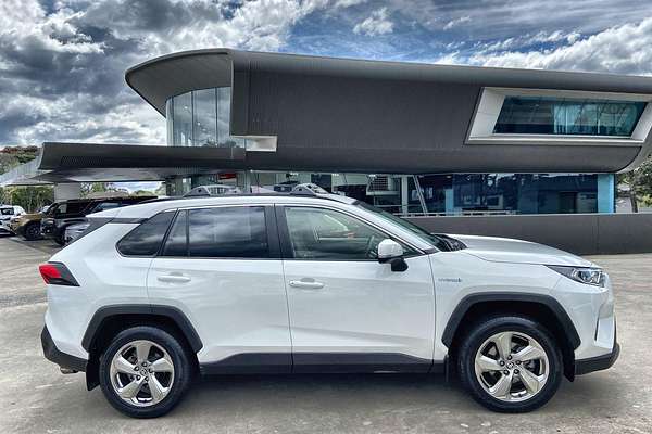 2021 Toyota RAV4 GXL AXAH54R