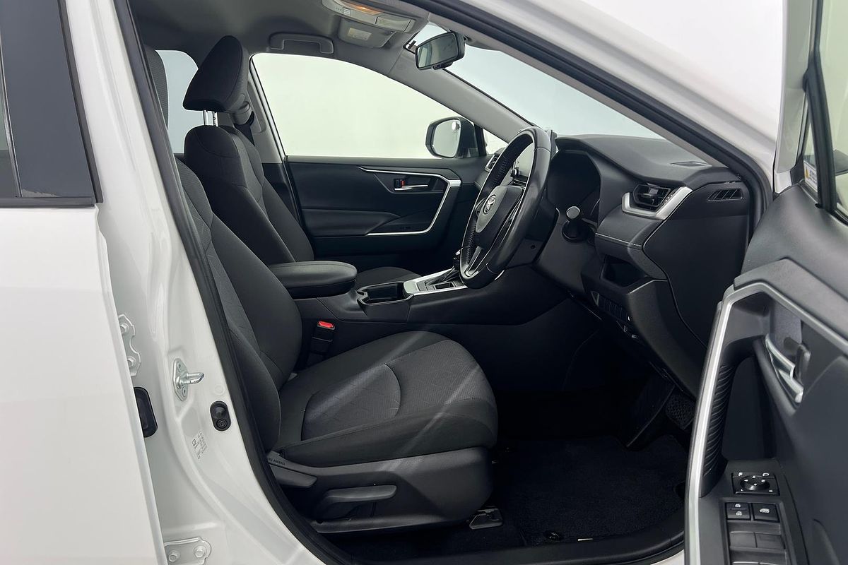 2021 Toyota RAV4 GXL AXAH52R