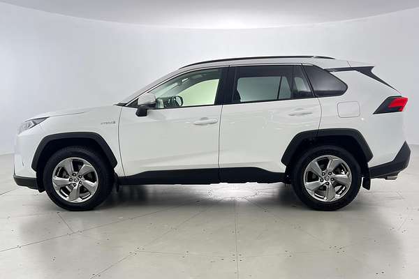 2021 Toyota RAV4 GXL AXAH52R