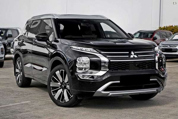 2025 Mitsubishi Outlander Exceed Tourer ZM