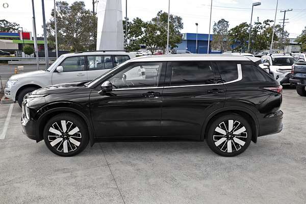 2025 Mitsubishi Outlander Exceed Tourer ZM