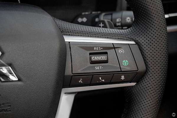 2025 Mitsubishi Outlander Exceed ZM