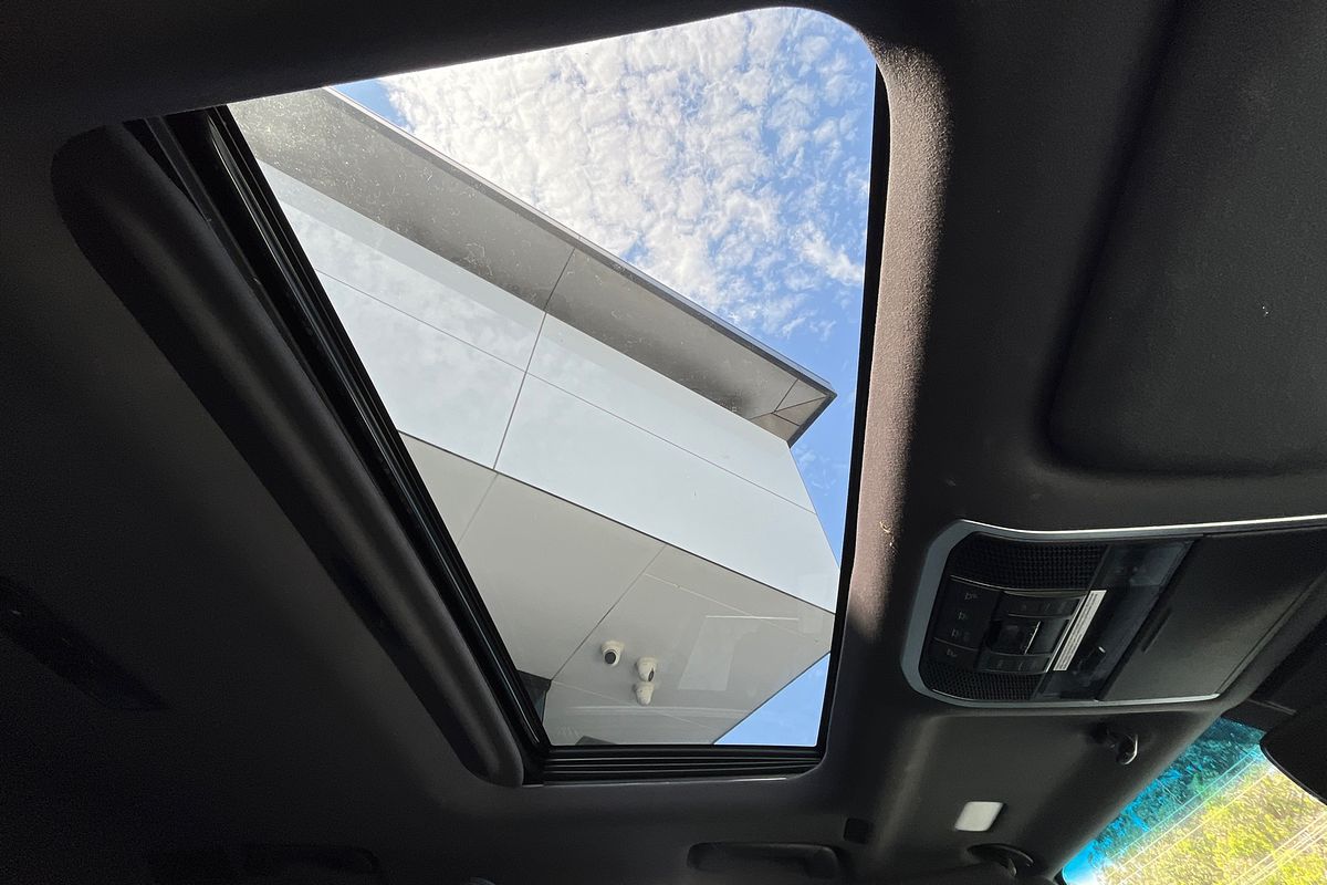 2022 Toyota Landcruiser VX FJA300R