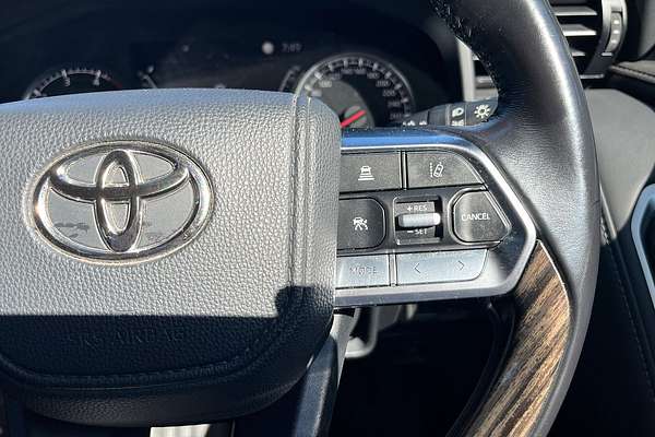 2022 Toyota Landcruiser VX FJA300R