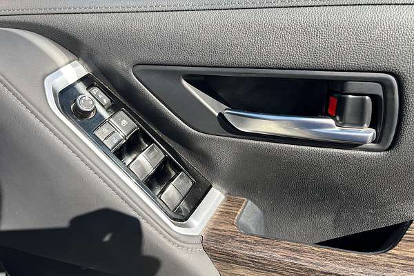 2022 Toyota Landcruiser VX FJA300R