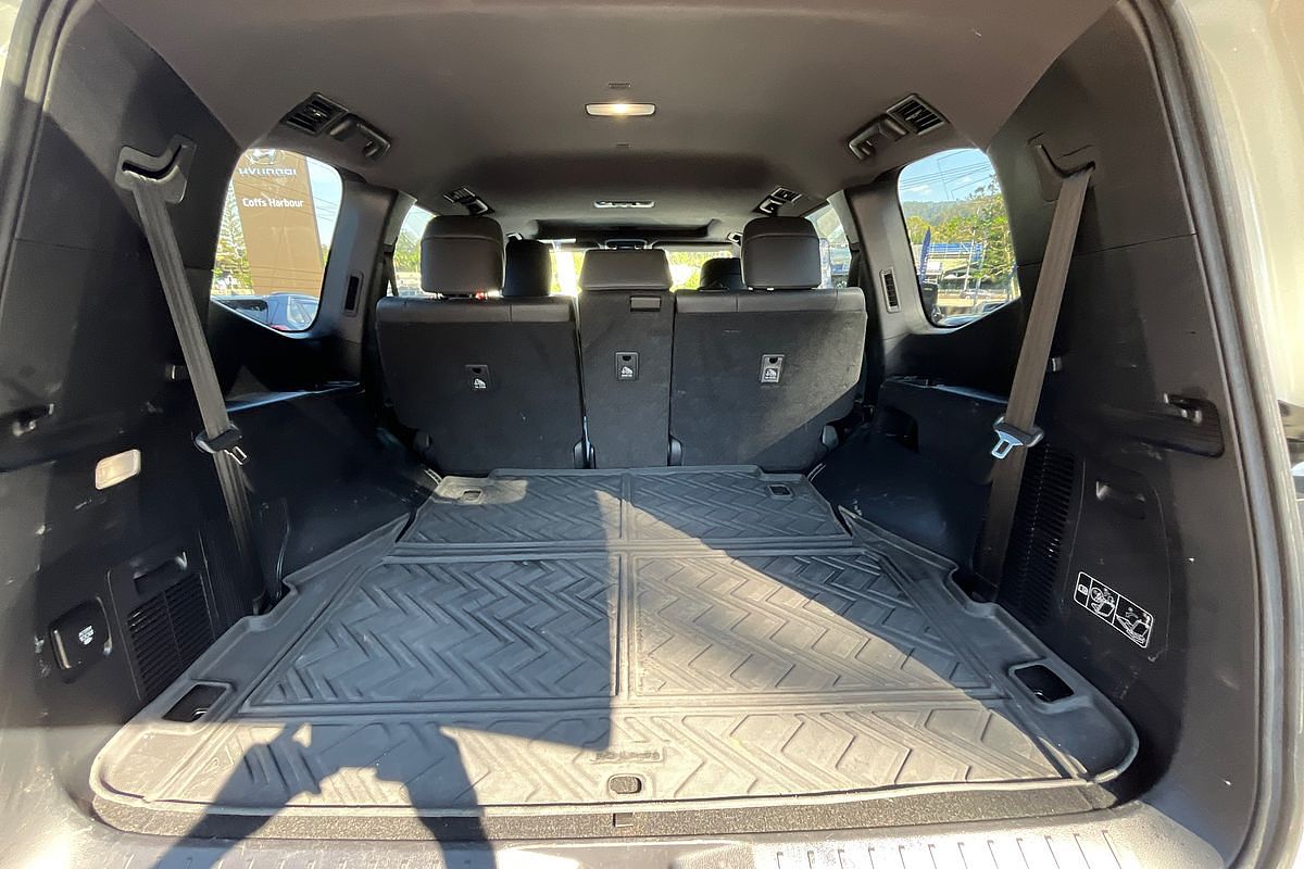 2022 Toyota Landcruiser VX FJA300R