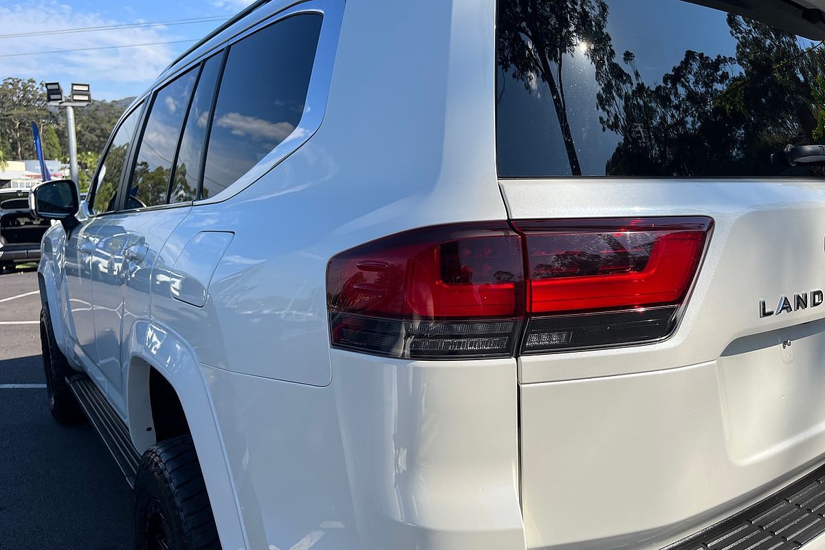 2022 Toyota Landcruiser VX FJA300R