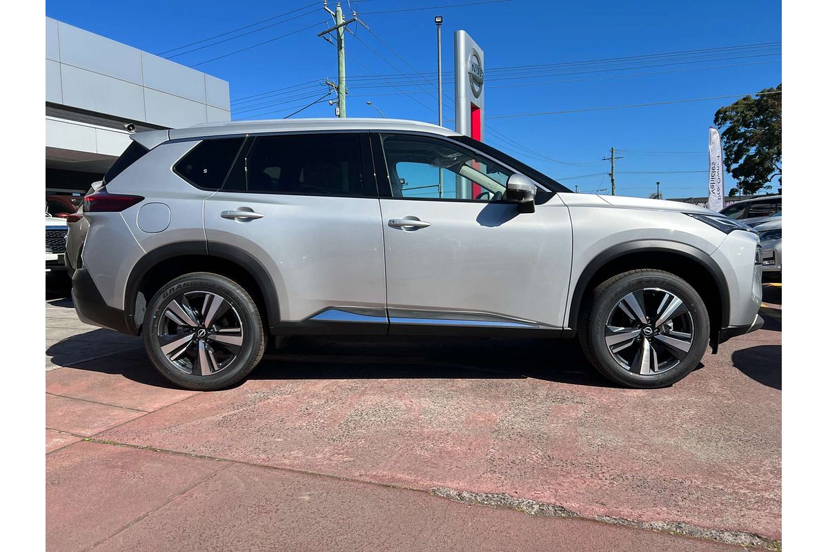 2025 Nissan X-TRAIL Ti T33