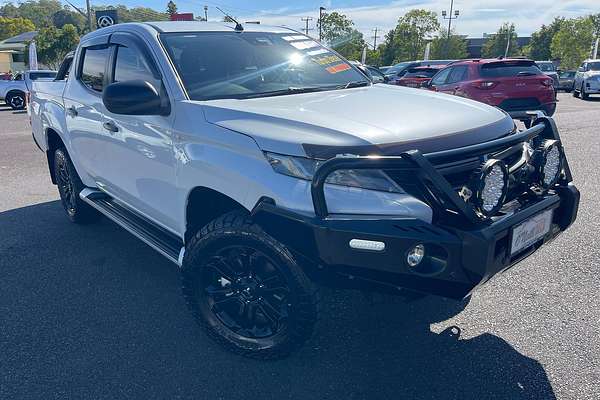 2021 Mitsubishi Triton GLX-R MR 4X4