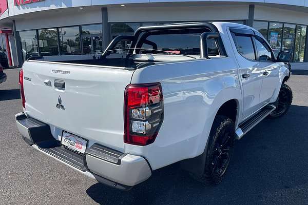 2021 Mitsubishi Triton GLX-R MR 4X4
