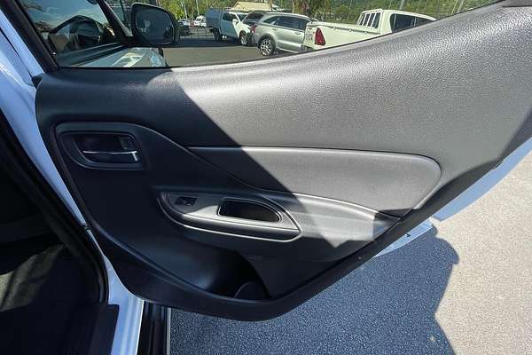 2021 Mitsubishi Triton GLX-R MR 4X4