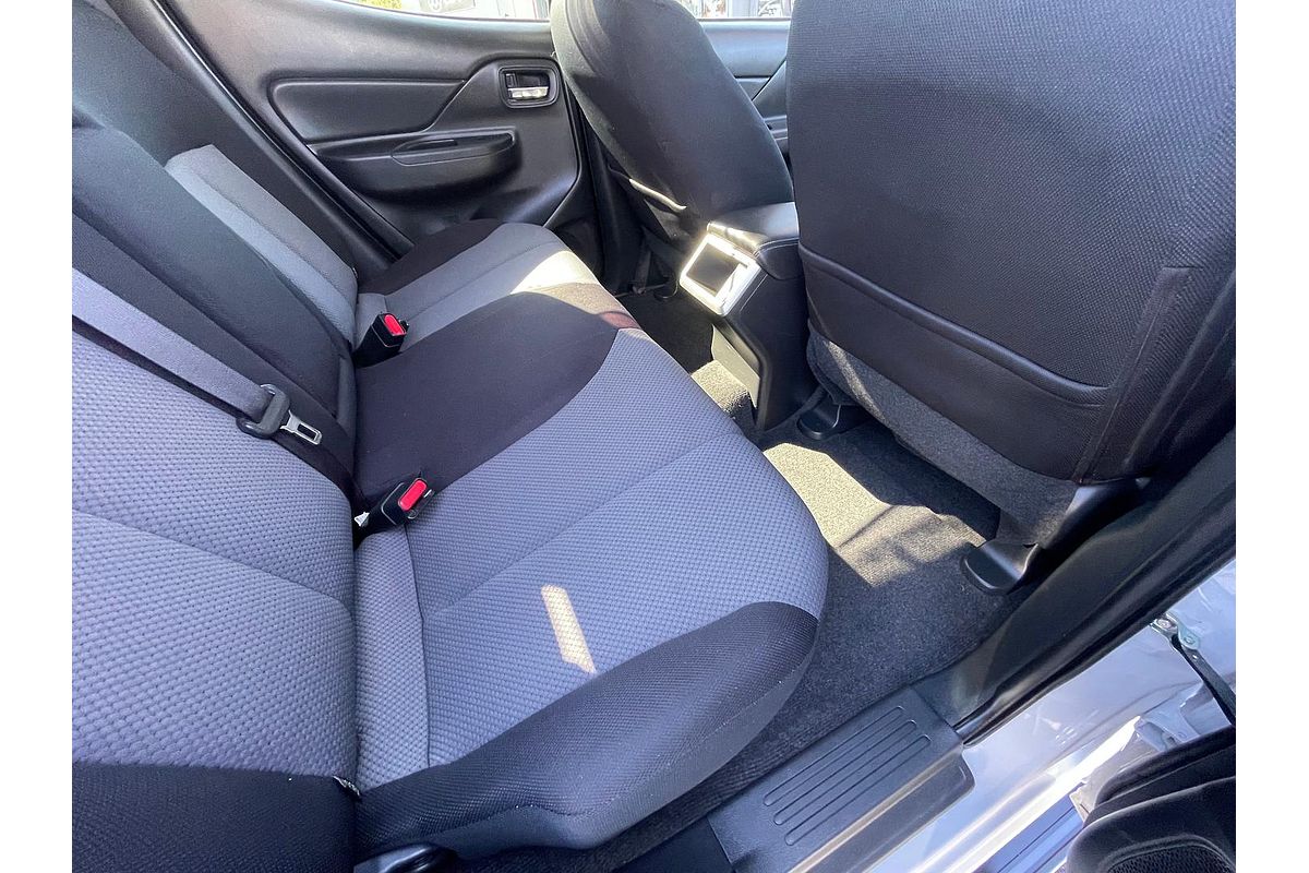 2021 Mitsubishi Triton GLX-R MR 4X4