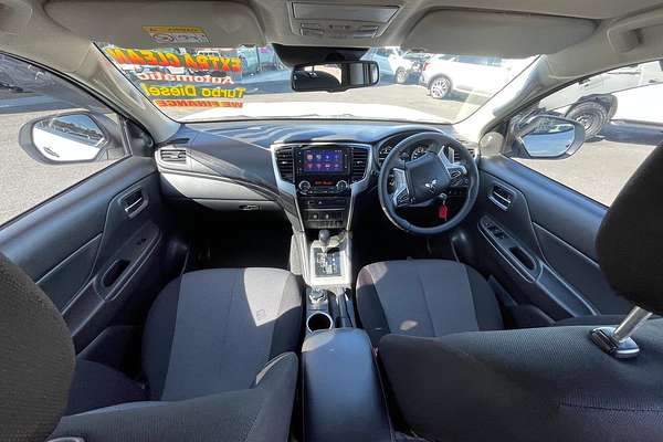 2021 Mitsubishi Triton GLX-R MR 4X4