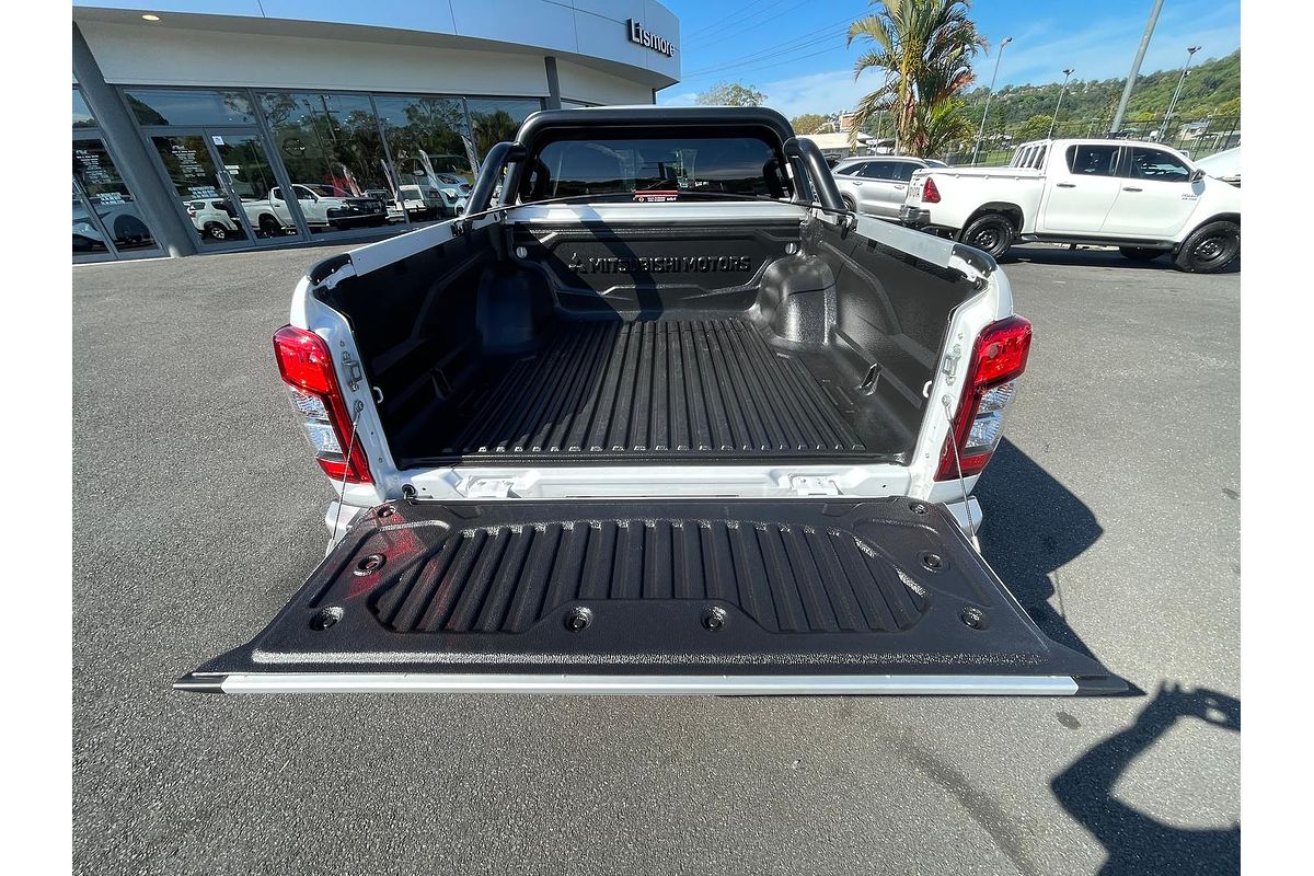 2021 Mitsubishi Triton GLX-R MR 4X4