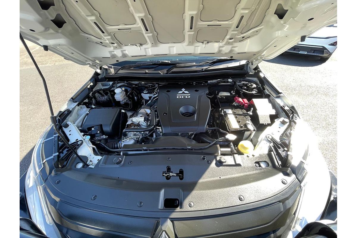 2021 Mitsubishi Triton GLX-R MR 4X4