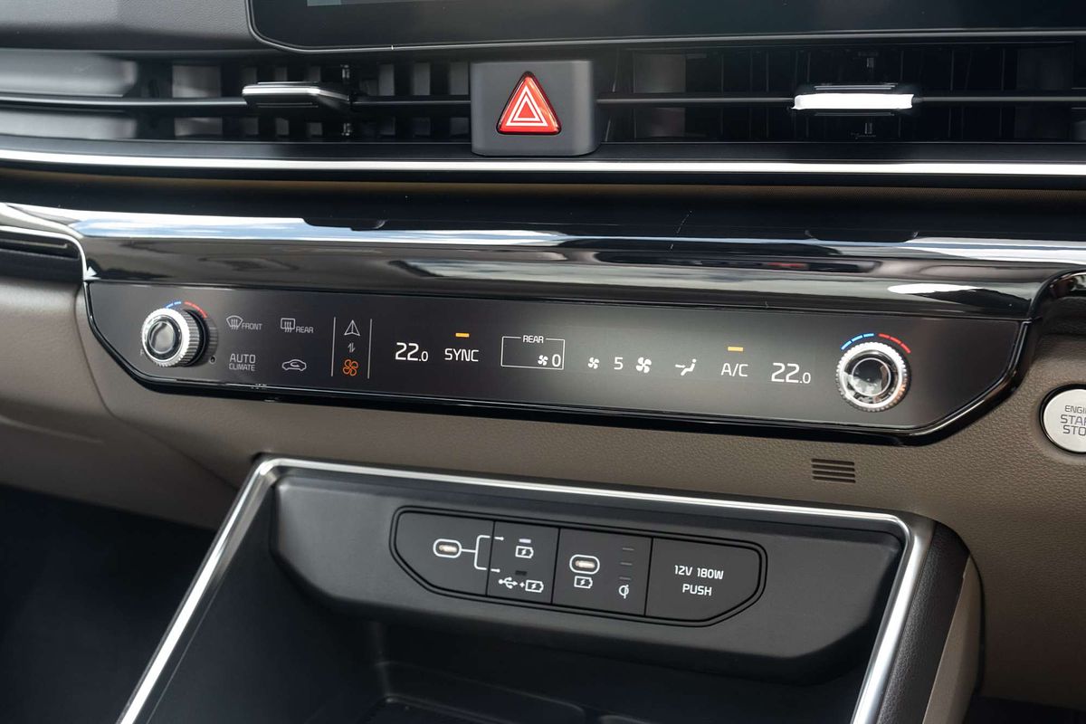 2025 Kia Carnival GT-Line KA4 PE