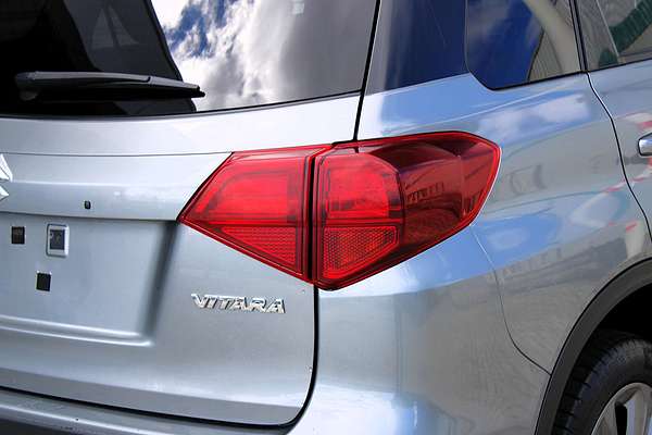 2023 Suzuki Vitara LY Series II