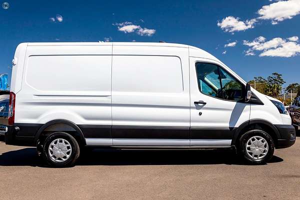 2023 Ford E-Transit 420L VO Mid Roof