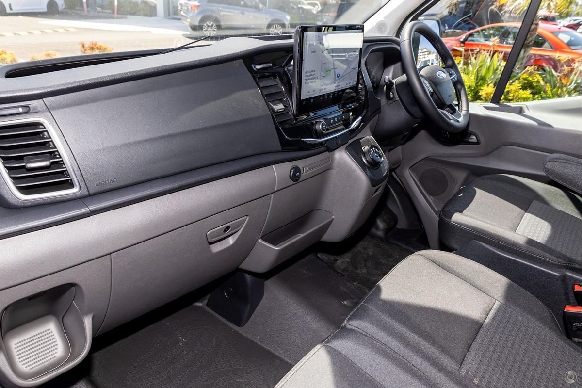 2023 Ford E-Transit 420L VO Mid Roof