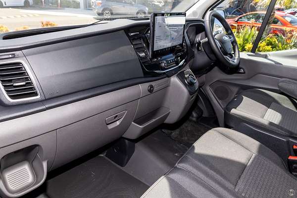 2023 Ford E-Transit 420L VO Mid Roof