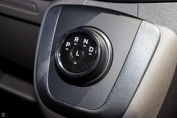 2023 Ford E-Transit 420L VO Mid Roof