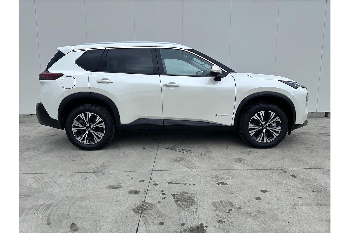 2025 Nissan X-TRAIL ST-L e-POWER T33