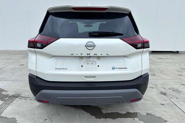 2025 Nissan X-TRAIL ST-L e-POWER T33