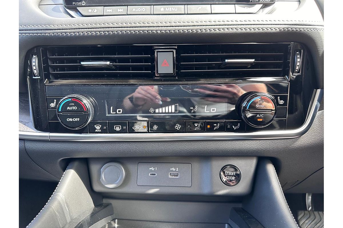 2025 Nissan X-TRAIL ST-L e-POWER T33