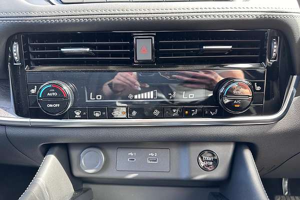 2025 Nissan X-TRAIL ST-L e-POWER T33