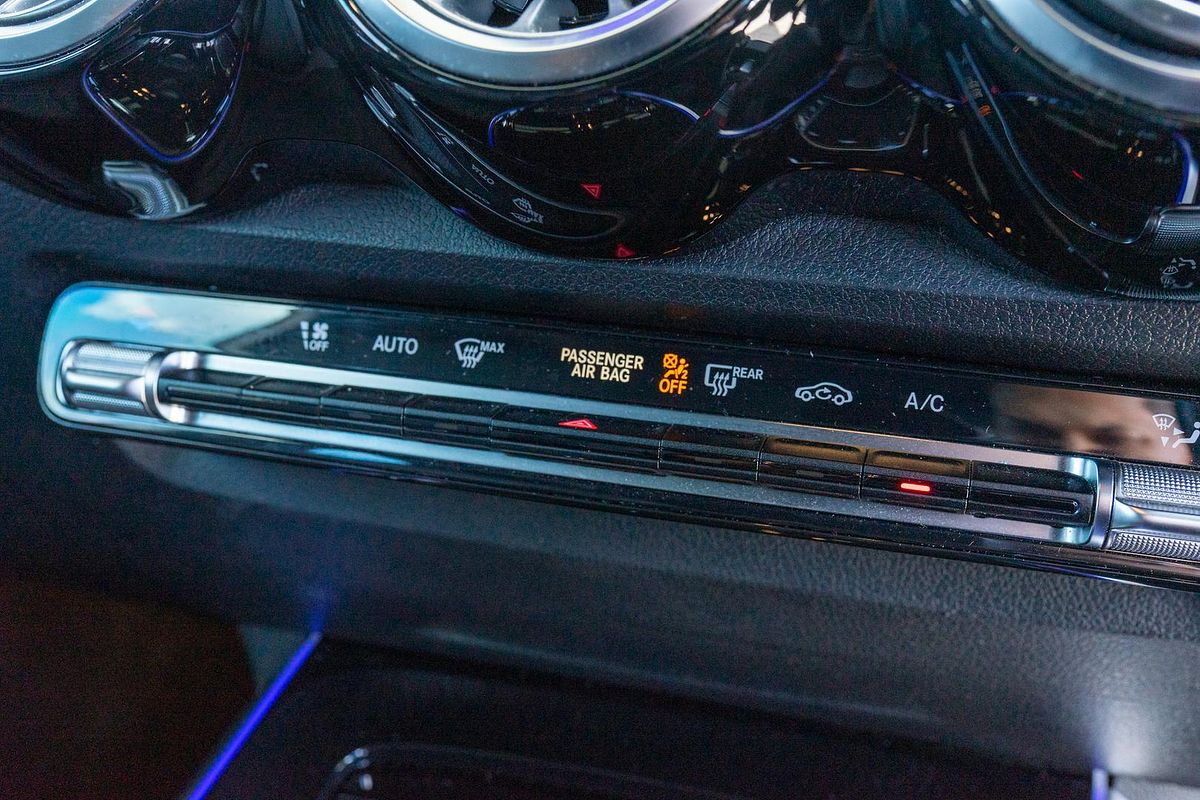 2022 Mercedes-Benz GLB-Class GLB200 X247