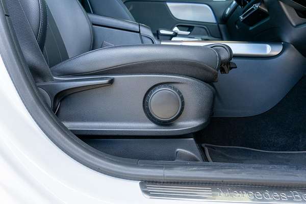 2022 Mercedes-Benz GLB-Class GLB200 X247