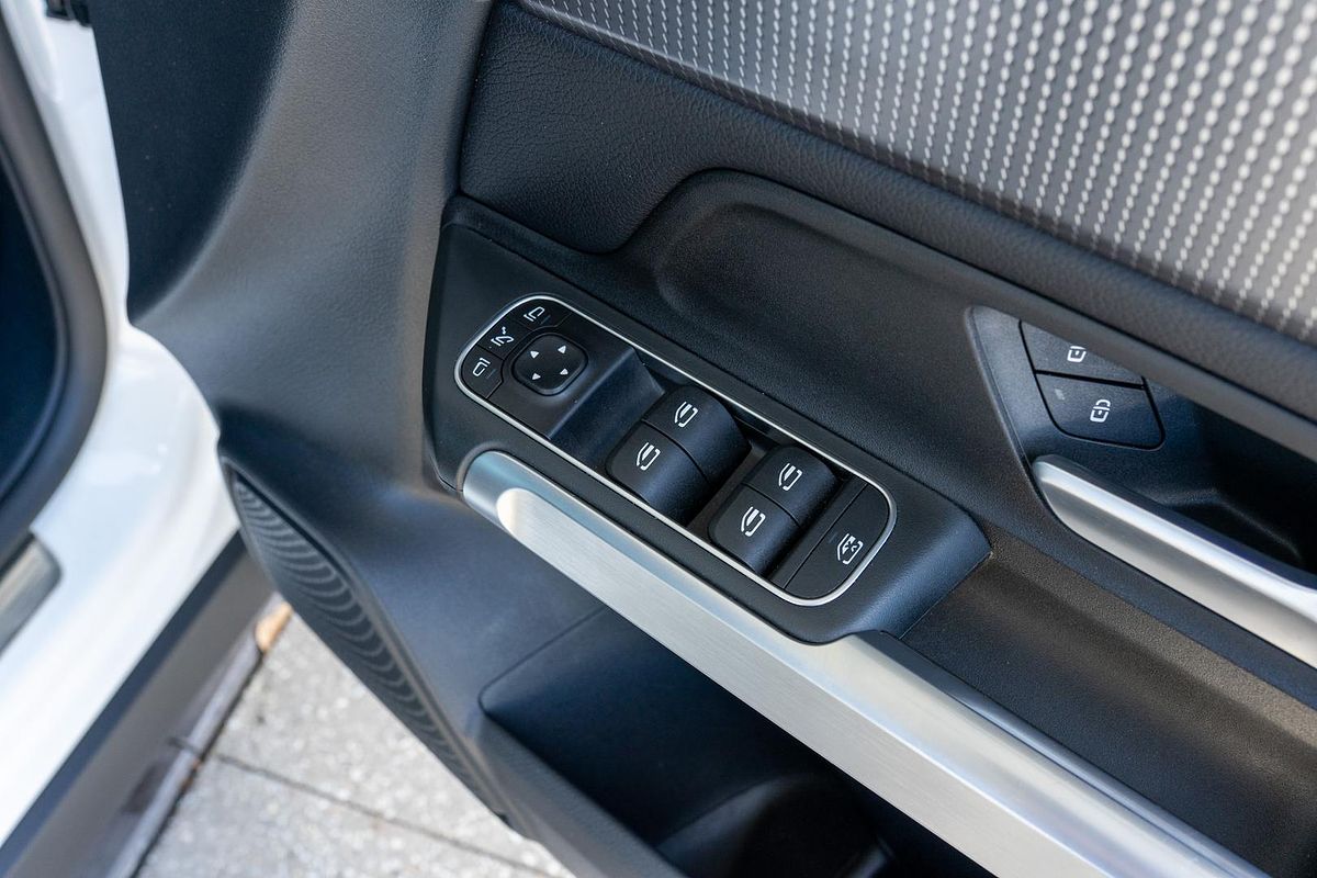 2022 Mercedes-Benz GLB-Class GLB200 X247